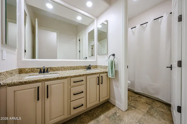 $2,400 | 14383 West Monte Vista Road, Goodyear, AZ 85395