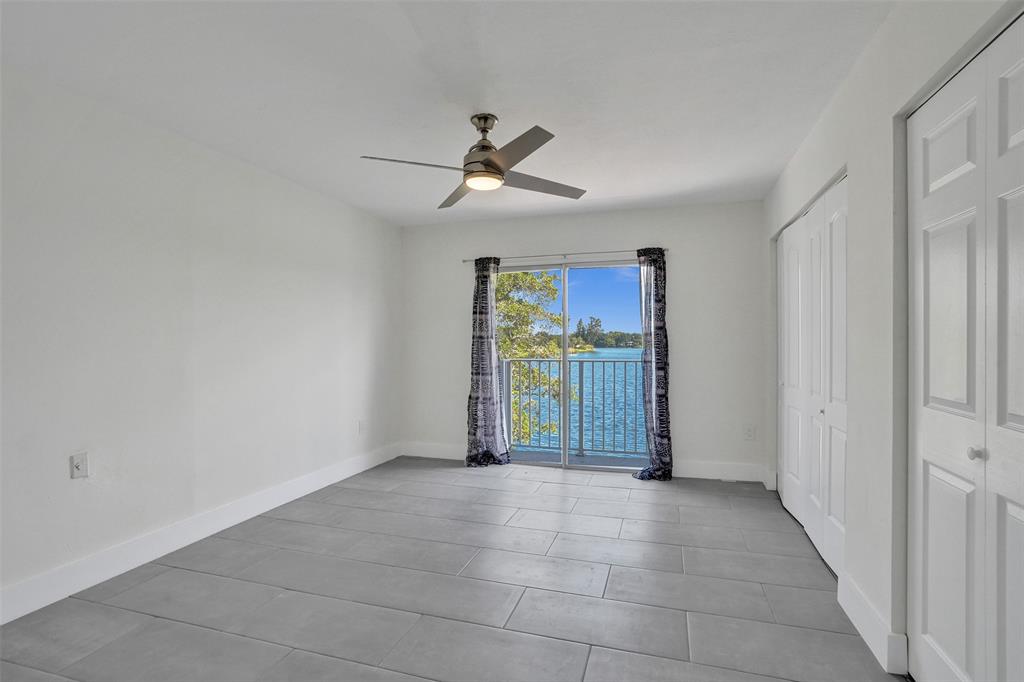 4130 Southwest 61st Avenue Davie, FL 33314 - Photo 18 of 25