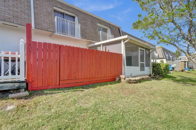 $270,000 | 4130 Southwest 61st Avenue, Davie, FL 33314