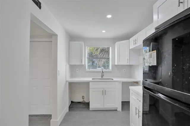 $270,000 | 4130 Southwest 61st Avenue, Davie, FL 33314