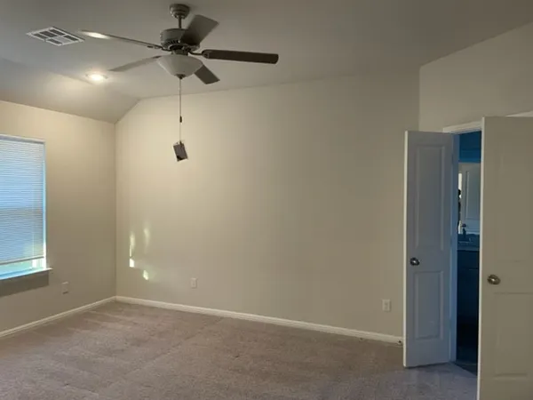 $2,200 | 417 Bright Star Lane, Georgetown, TX 78628