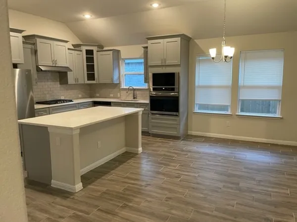 $2,200 | 417 Bright Star Lane, Georgetown, TX 78628