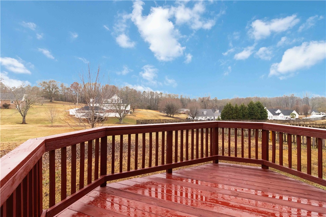 215 Ridge Bay Court Greenville, SC 29611 - Photo 31 of 37