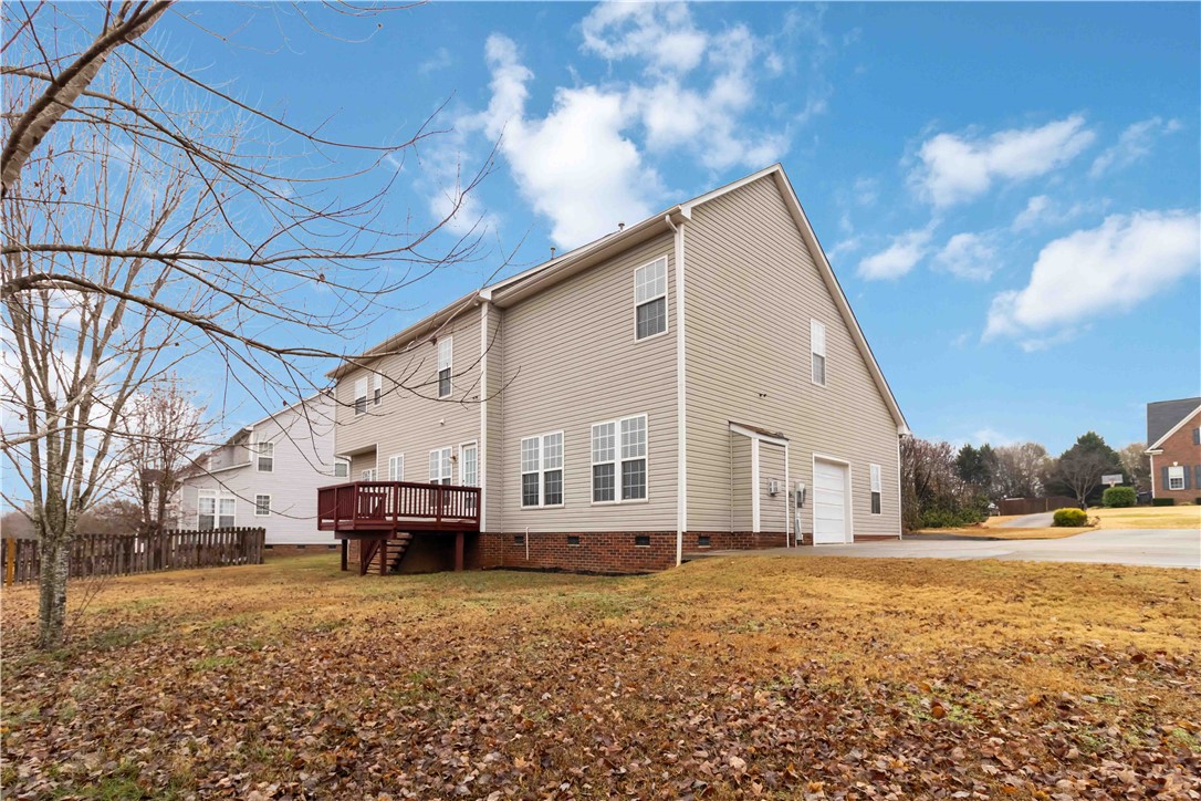 215 Ridge Bay Court Greenville, SC 29611 - Photo 33 of 37