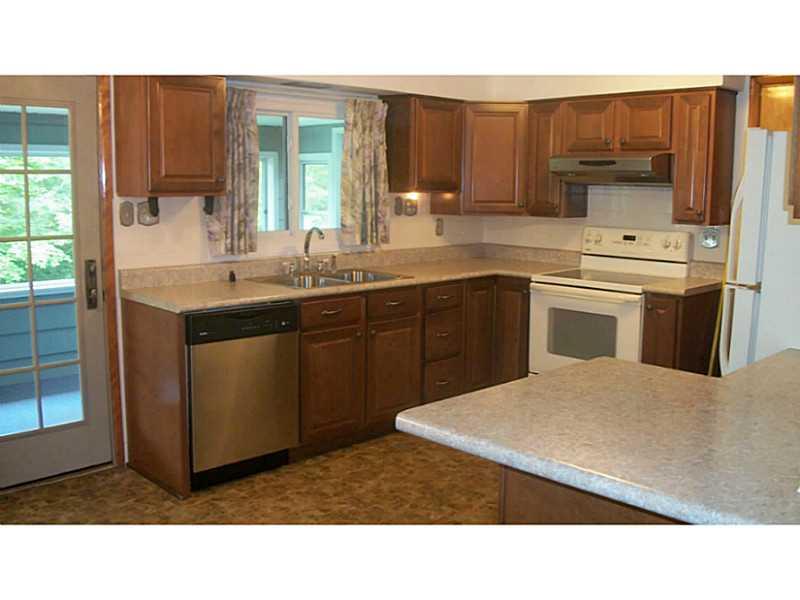 741 White City Road Ligonier, PA 15658 - Photo 10 of 23 Cafeteria/Kitchen.