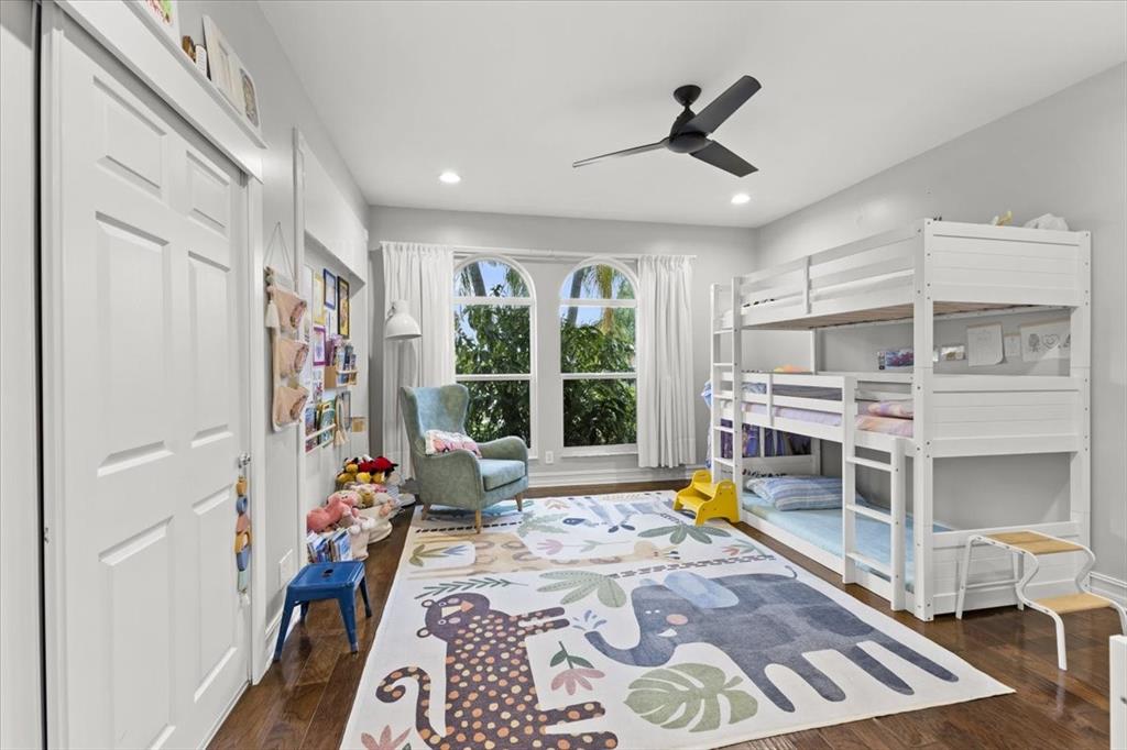 10349 Camelback Lane Boca Raton, FL 33498 - Photo 24 of 38 a very nice looking room with a large window