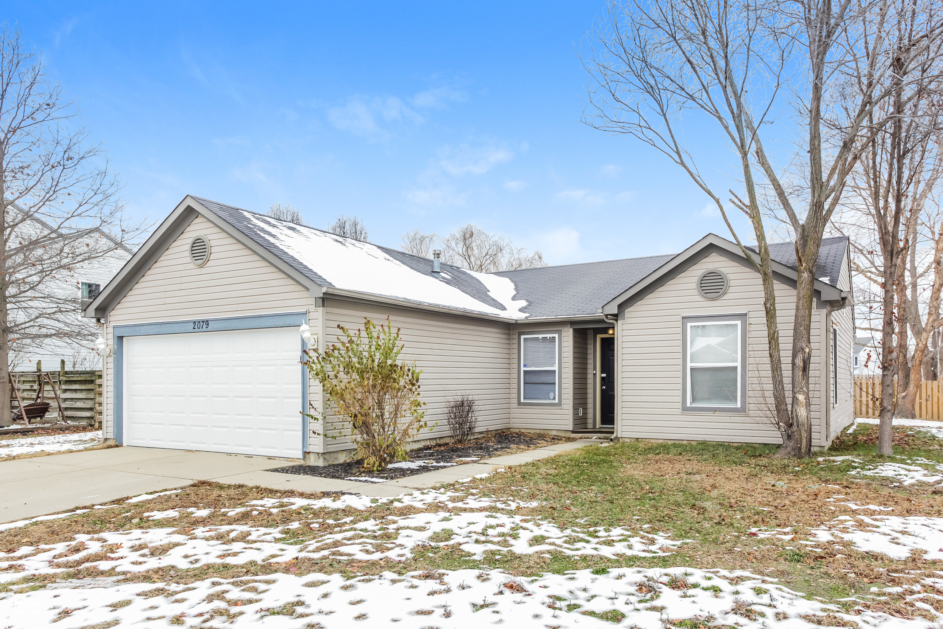 2079 Meadowlark Lane Brownsburg, IN 46112 - Photo 2 of 16