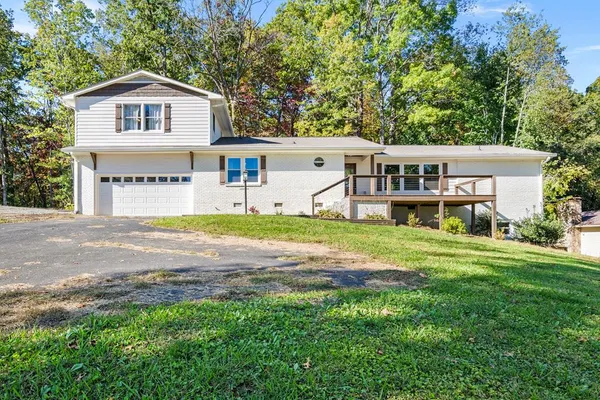 $694,000 | 128 Cardinal Lane, Hayesville, NC 28904