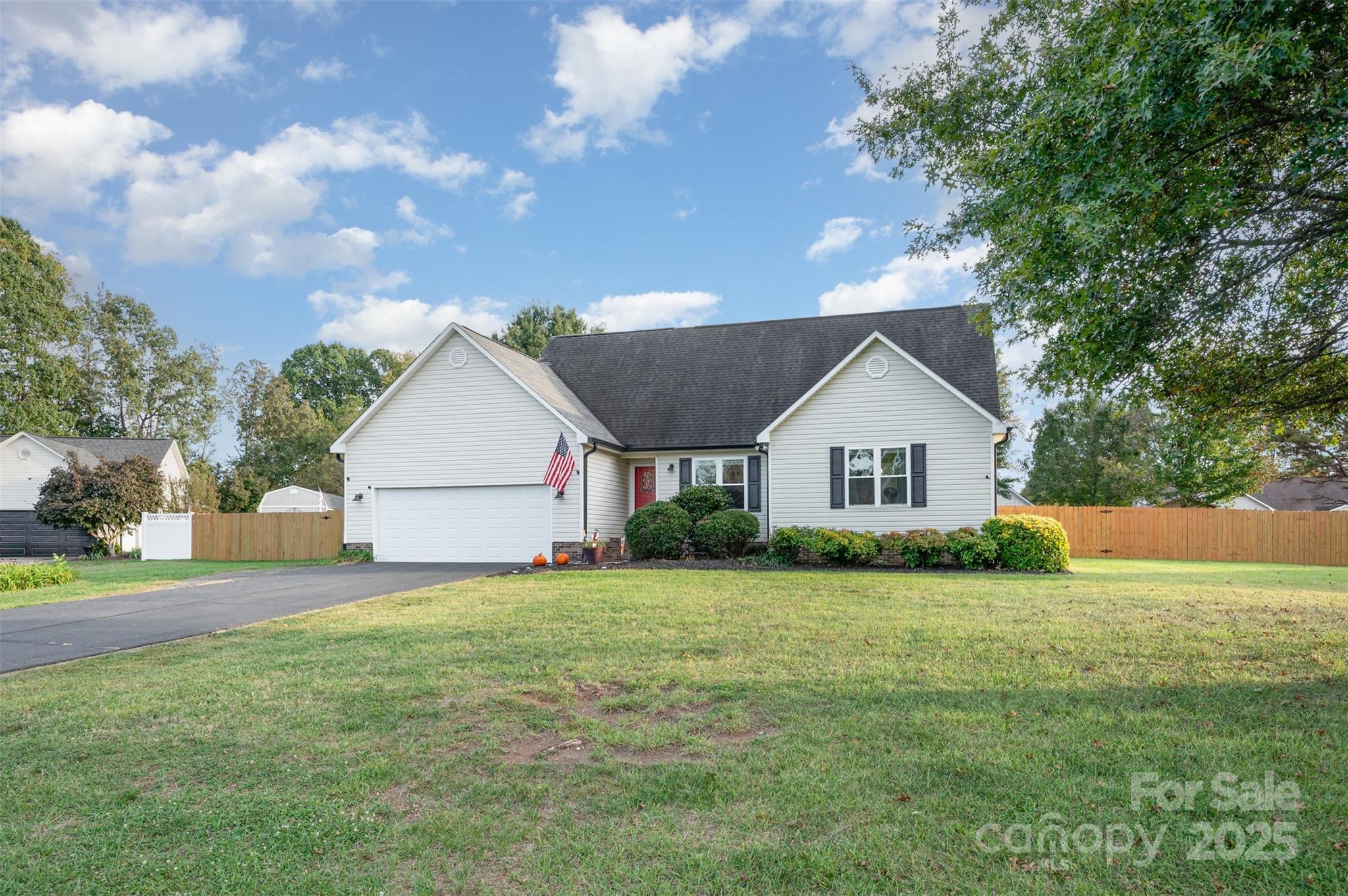 245 Castle Keep Road Salisbury, NC 28146 - Photo 4 of 26 a view of a house with a yard