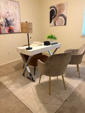 $1,895 | 6910 Hart Lane, Unit 807, Austin, TX 78731