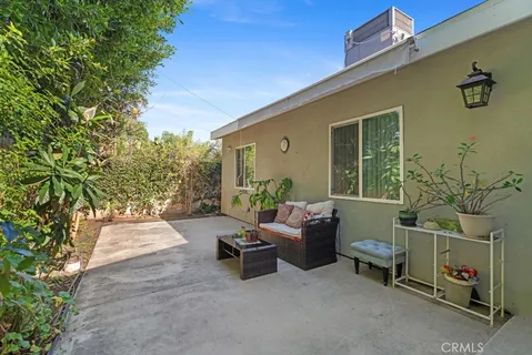 $1,399,000 | 6015 Laurelgrove Avenue, North Hollywood, CA 91606