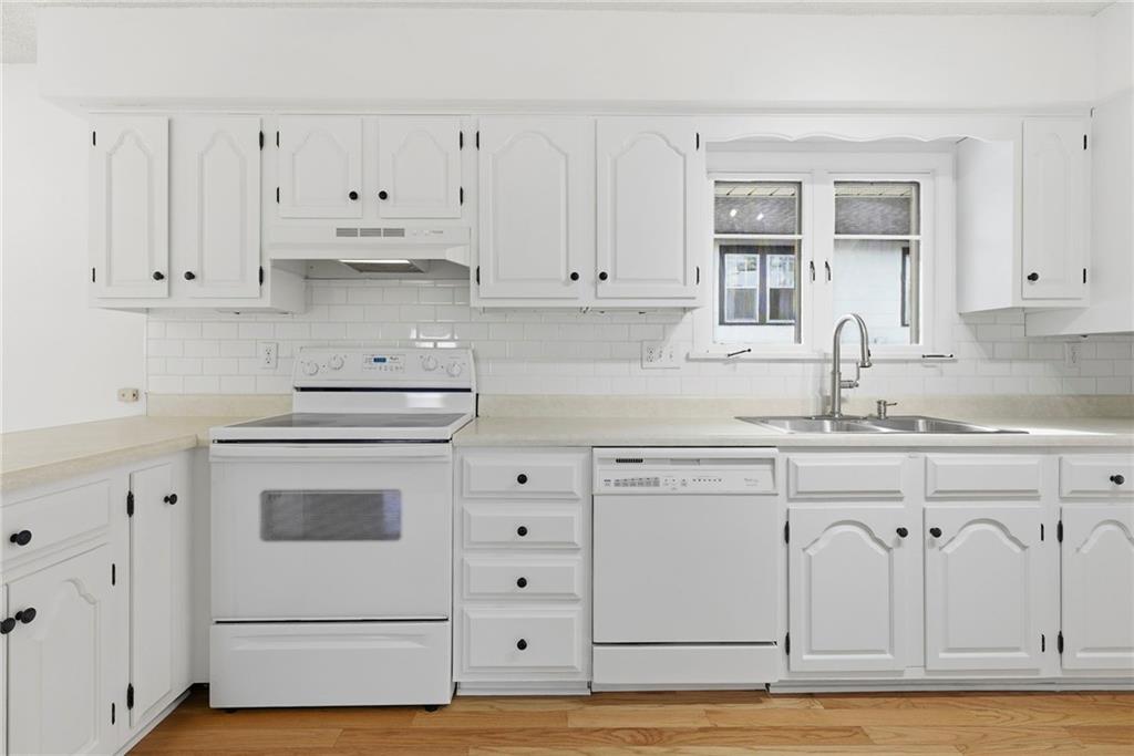 3815 West 73rd Terrace Prairie Village, KS 66208 - Photo 13 of 46