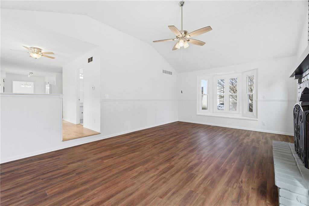 3815 West 73rd Terrace Prairie Village, KS 66208 - Photo 18 of 46