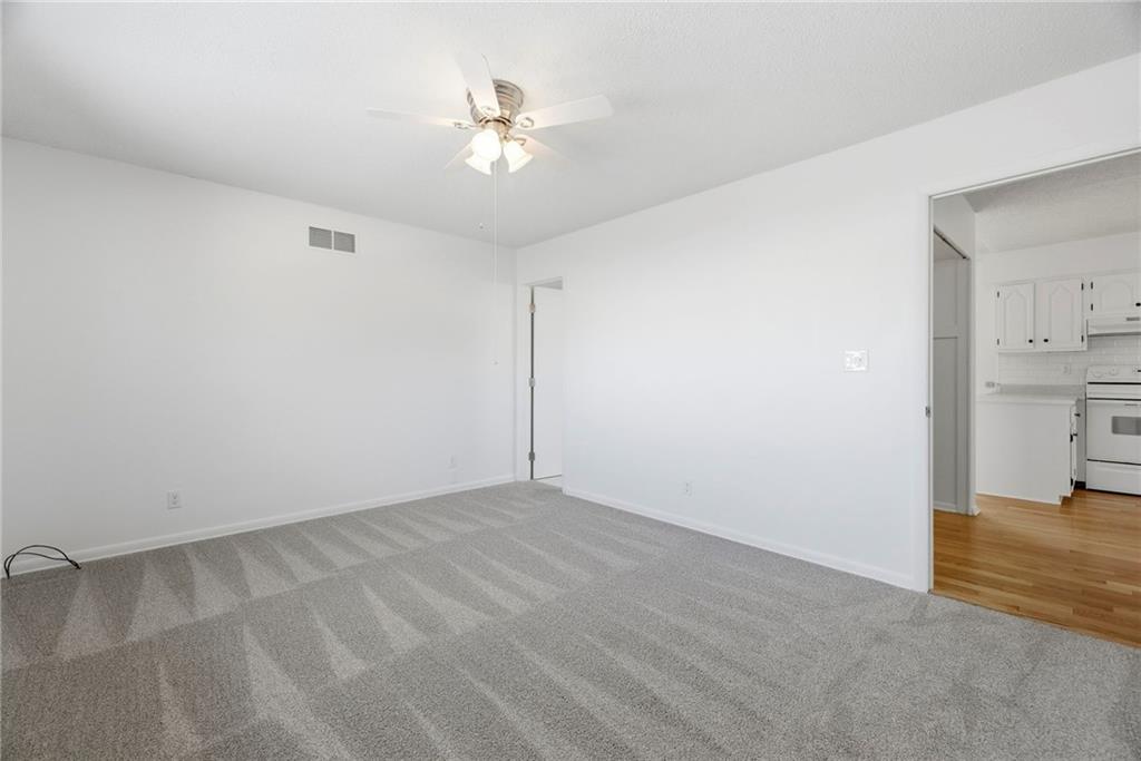 3815 West 73rd Terrace Prairie Village, KS 66208 - Photo 21 of 46