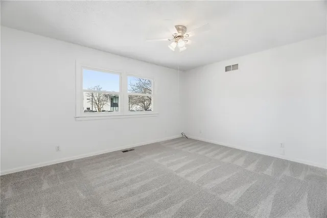 $460,000 | 3815 West 73rd Terrace, Prairie Village, KS 66208