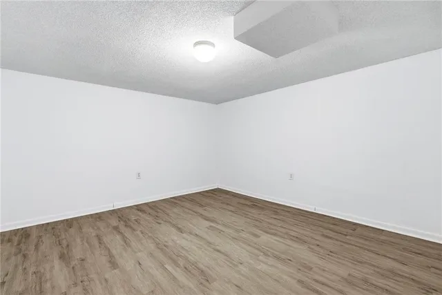 $460,000 | 3815 West 73rd Terrace, Prairie Village, KS 66208