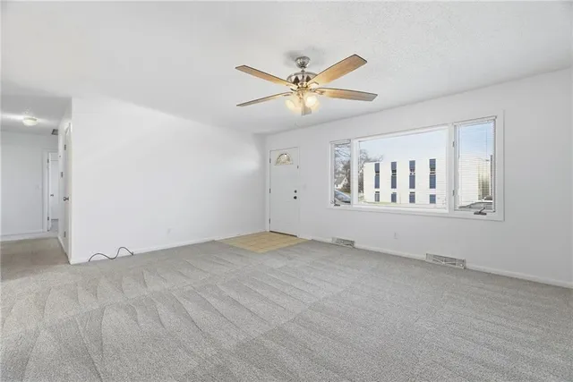 $460,000 | 3815 West 73rd Terrace, Prairie Village, KS 66208