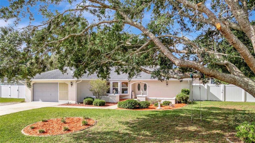10412 Avila Street Spring Hill, FL 34608 - Photo 38 of 41