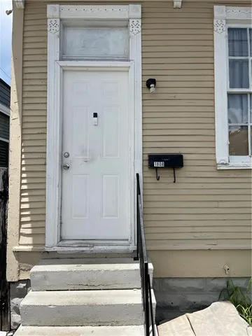 $1,149 | 1808 Touro Street, New Orleans, LA 70116