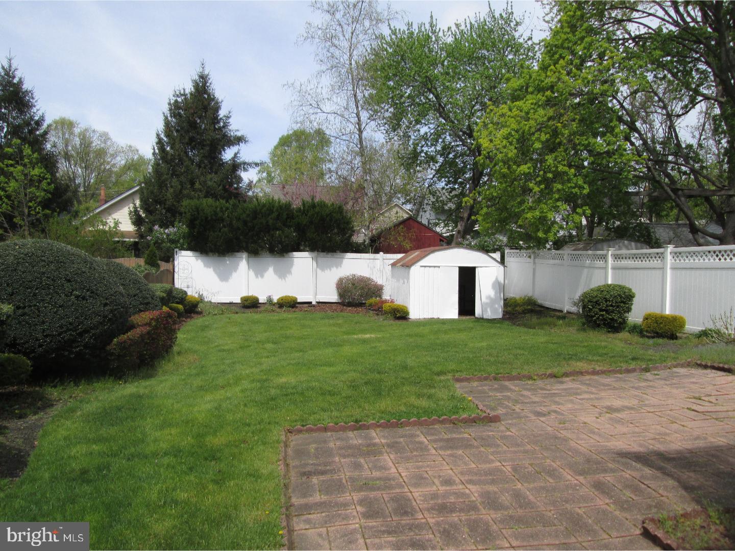 143 Princeton Road Audubon, NJ 08106 - Photo 5 of 25 Back Yard