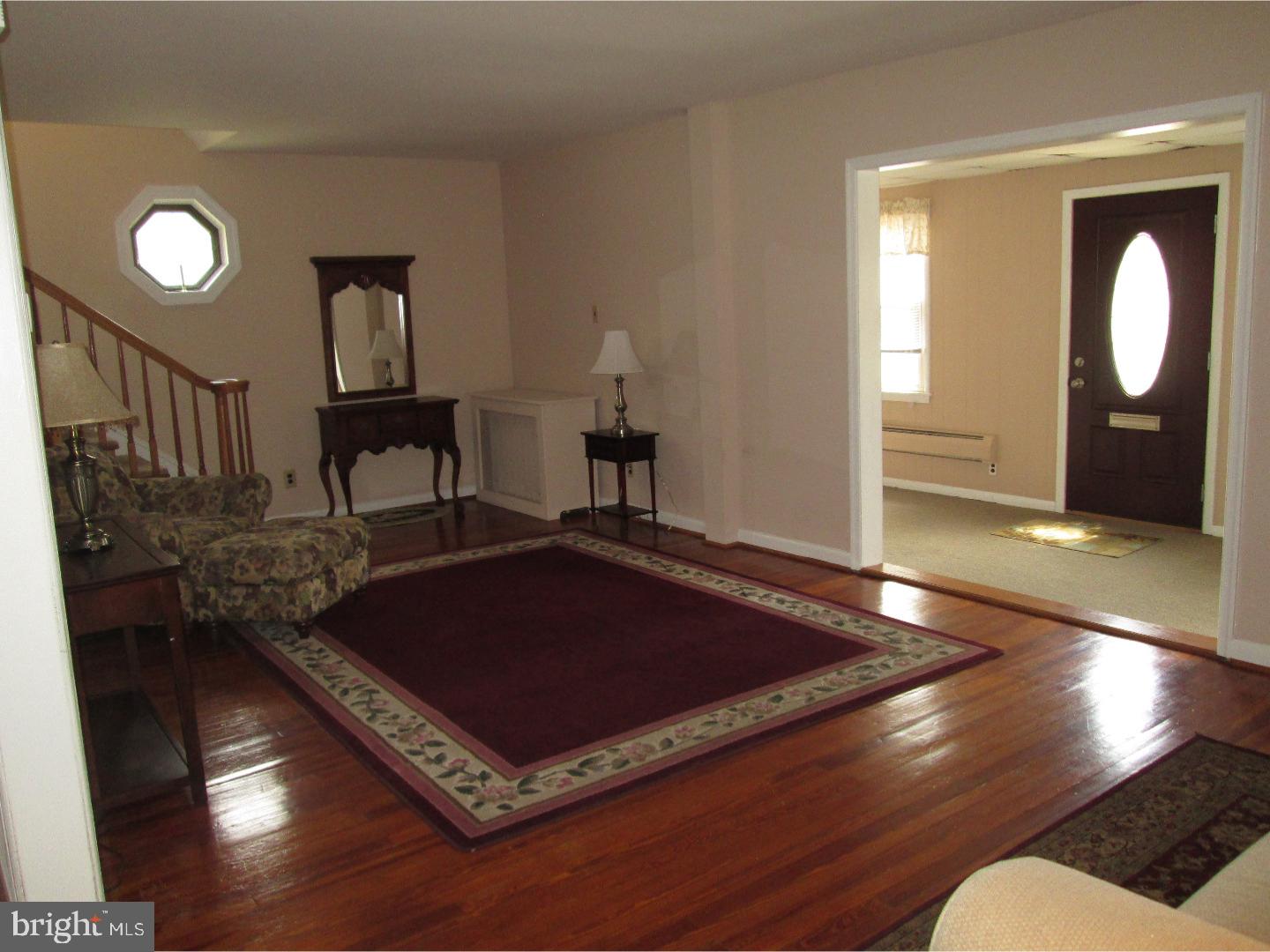 143 Princeton Road Audubon, NJ 08106 - Photo 10 of 25 Living Room