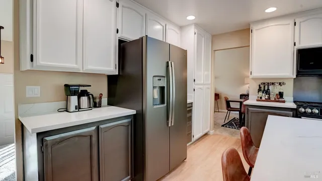 $4,100 | 5270 Arnica Way, Santa Rosa, CA 95403