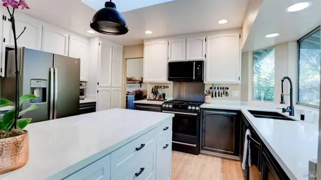 $4,100 | 5270 Arnica Way, Santa Rosa, CA 95403