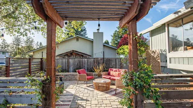 $4,100 | 5270 Arnica Way, Santa Rosa, CA 95403