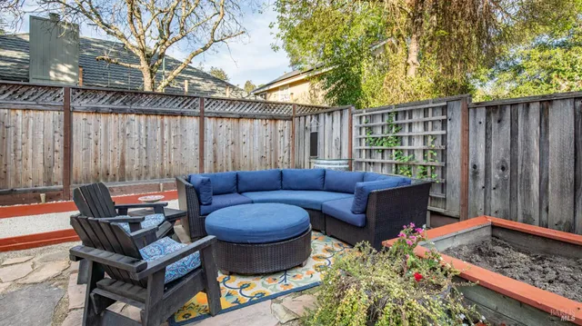 $4,100 | 5270 Arnica Way, Santa Rosa, CA 95403