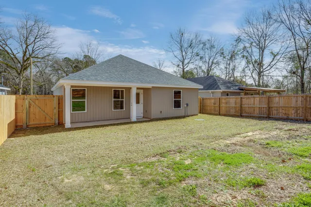 $239,800 | 8084 3rd Street, Laurel Hill, FL 32567