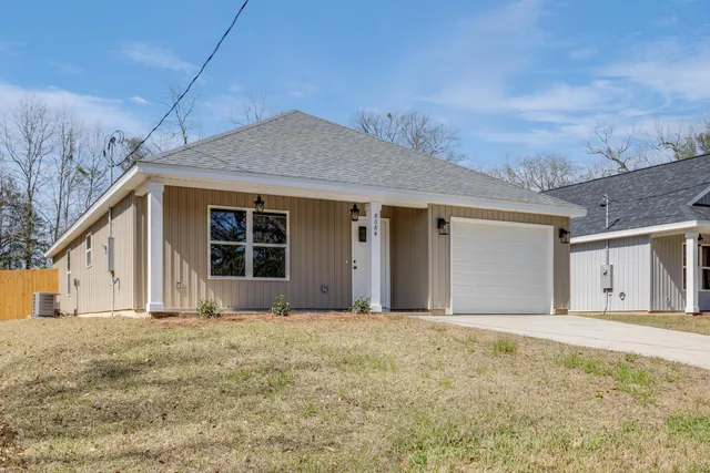 $239,800 | 8084 3rd Street, Laurel Hill, FL 32567