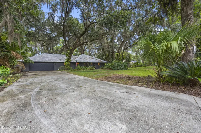 $674,900 | 119 Rivers Edge Drive, East Palatka, FL 32131