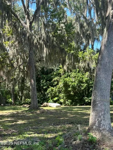 $674,900 | 119 Rivers Edge Drive, East Palatka, FL 32131