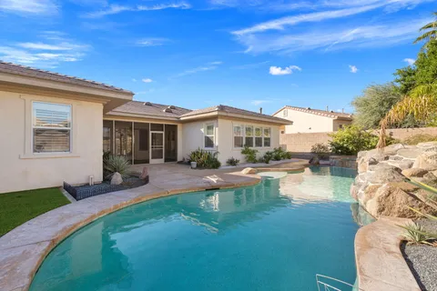 $850,000 | 79738 Parkway Esplanade South, La Quinta, CA 92253