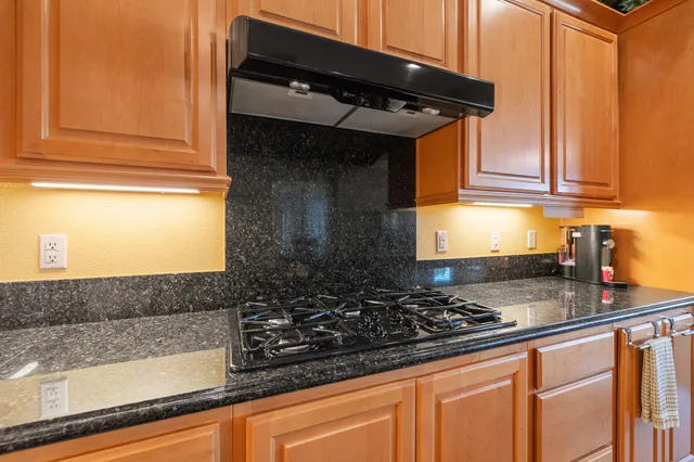 $850,000 | 79738 Parkway Esplanade South, La Quinta, CA 92253