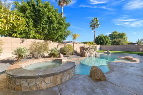 $850,000 | 79738 Parkway Esplanade South, La Quinta, CA 92253