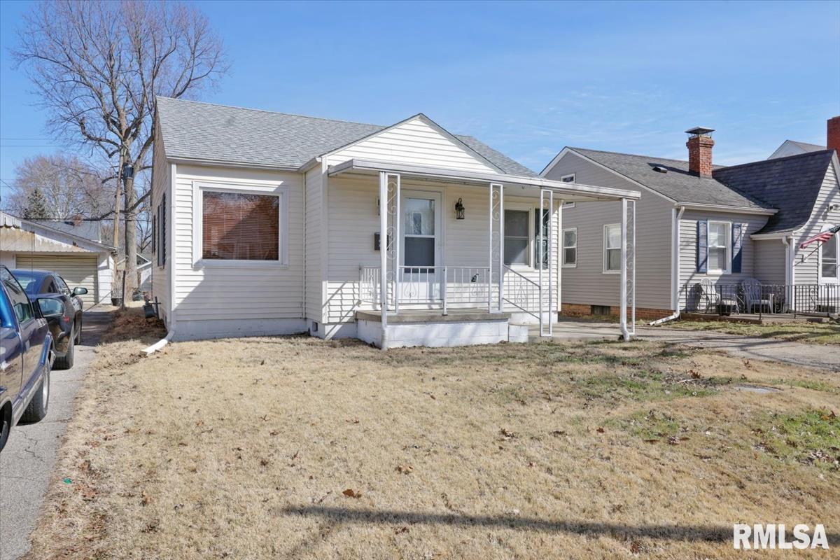 2112 North 7th Street Springfield, IL 62702 - Photo 2 of 19