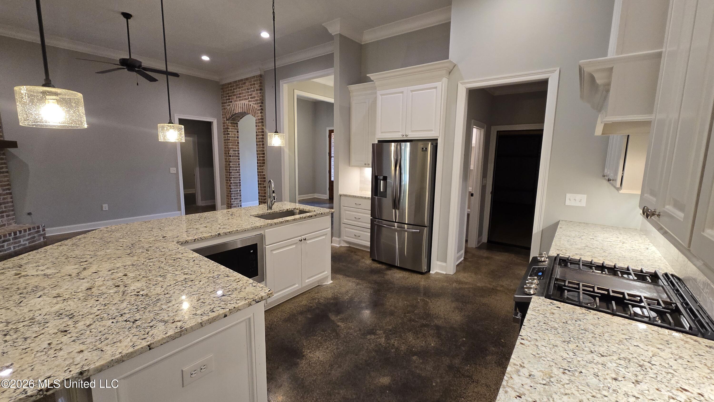 139 Coventry Lane Brandon, MS 39042 - Photo 18 of 66 20260330_173925