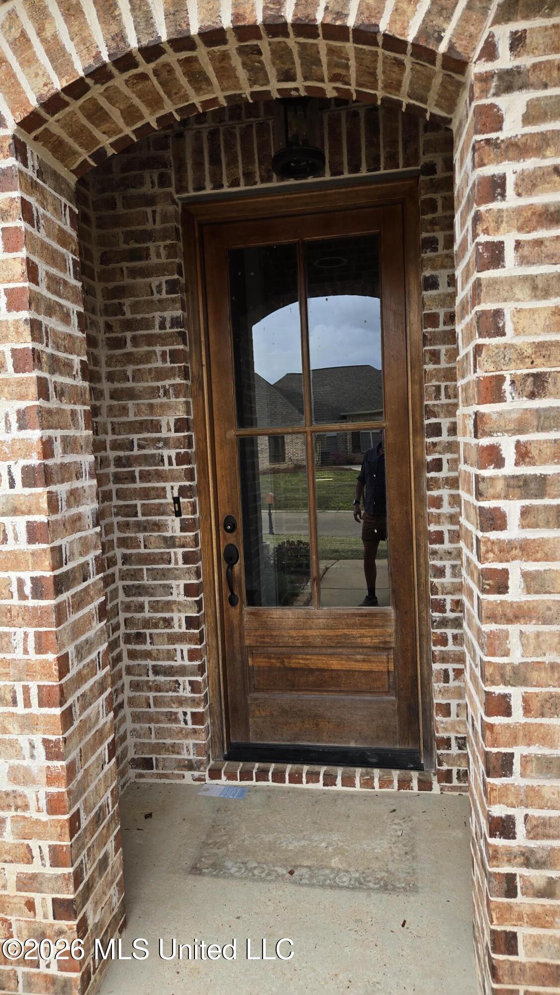 139 Coventry Lane Brandon, MS 39042 - Photo 6 of 66 20260330_173445