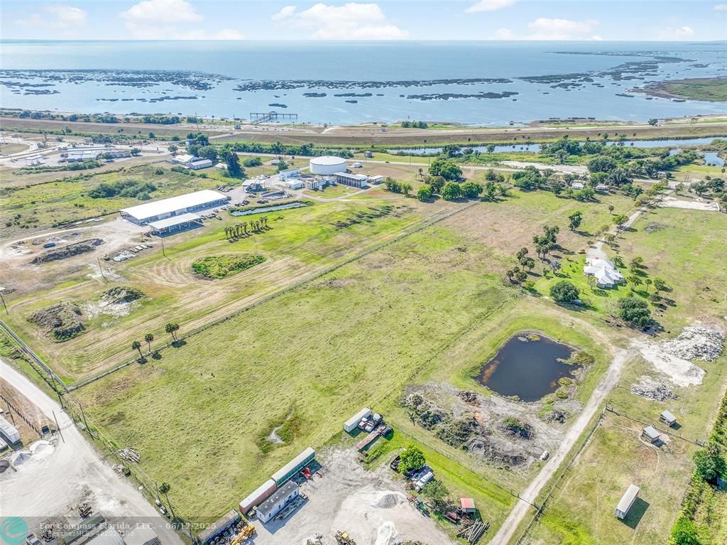 651 Highway 78 Okeechobee, FL 34974 - Photo 11 of 27