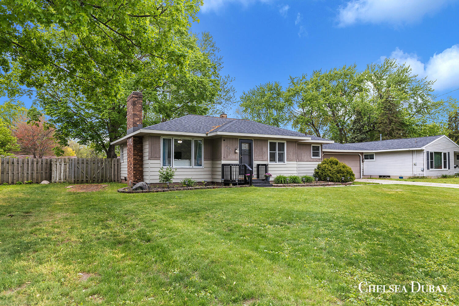 6505 12th Avenue Jenison, MI 49428 - Photo 2 of 32 3X0A5986