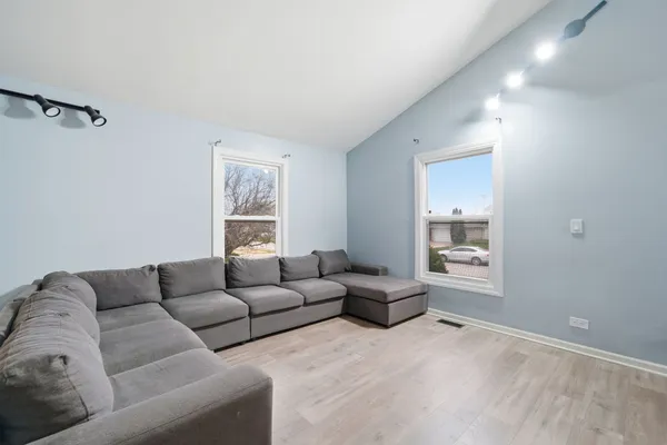 $282,000 | 1220 Harvest Lane, University Park, IL 60484