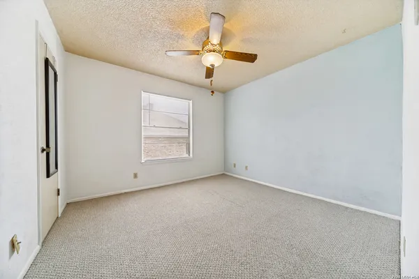 $100,000 | 1819 Babcock Road, Unit 410D, San Antonio, TX 78229