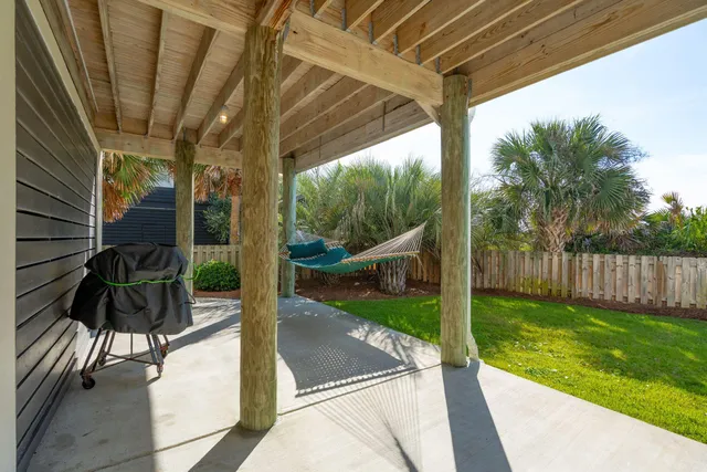 $4,750,000 | 507 West Ashley Avenue, Folly Beach, SC 29439