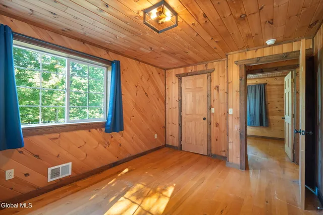 $385,000 | 5623 Lake Road, Galway, NY 12074