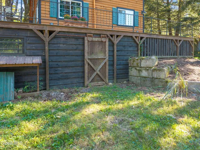 $385,000 | 5623 Lake Road, Galway, NY 12074