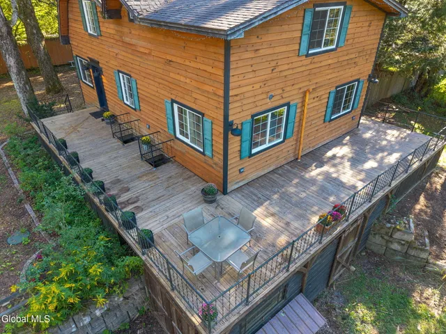 $385,000 | 5623 Lake Road, Galway, NY 12074