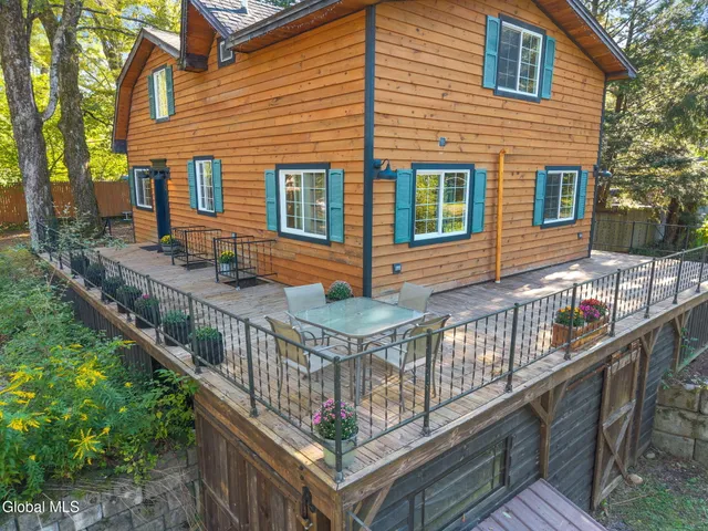 $385,000 | 5623 Lake Road, Galway, NY 12074