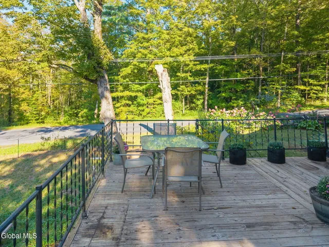 $385,000 | 5623 Lake Road, Galway, NY 12074