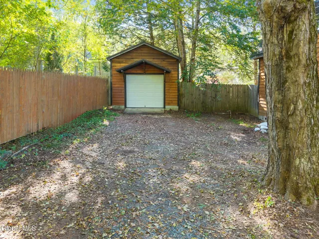 $385,000 | 5623 Lake Road, Galway, NY 12074